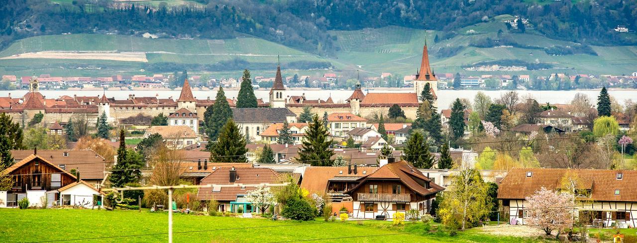 Bed & Breakfast Region Murtensee Munchenwiler Екстер'єр фото